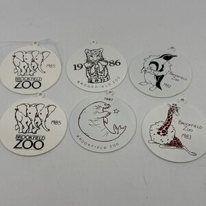 Chicago Brookfield‎ Zoo Ornament Metal Round 2"  1980s Bear Walrus Penguin